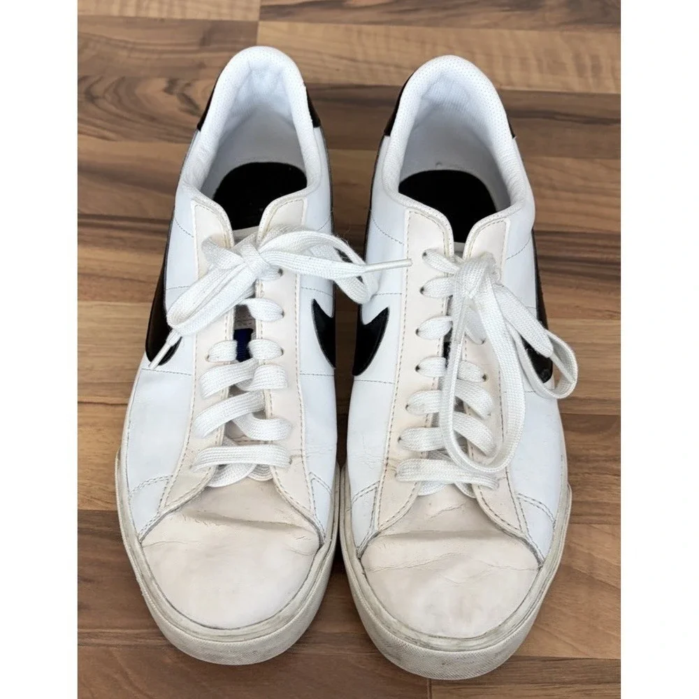 Mens Nike Classic Shoes White Black Blue Leather Logo Retro Sneakers Size 10.5